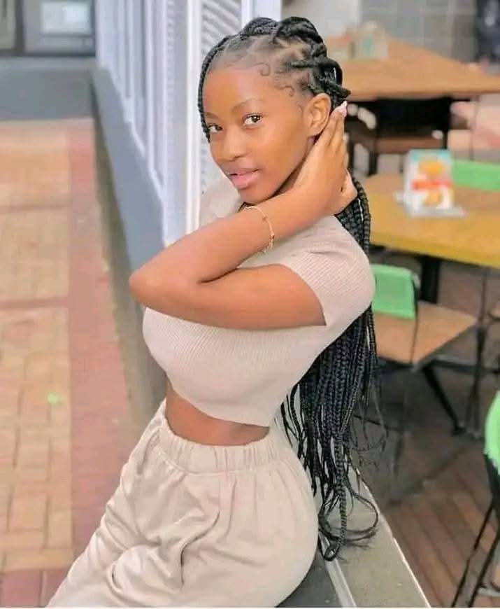 How To Get Sugar Mummy WhatsApp Numbers + A Free Sugar Mummy Connection