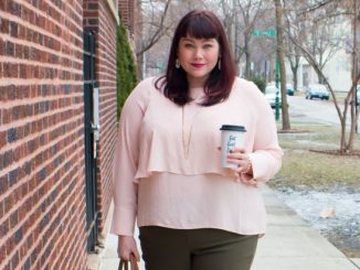 Sugar Mummy Eliana Needs Hot Lover To Satisfy Her