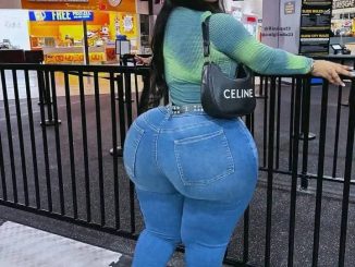 Free Chat With South African Sugar Mama - Phone Numbers Available