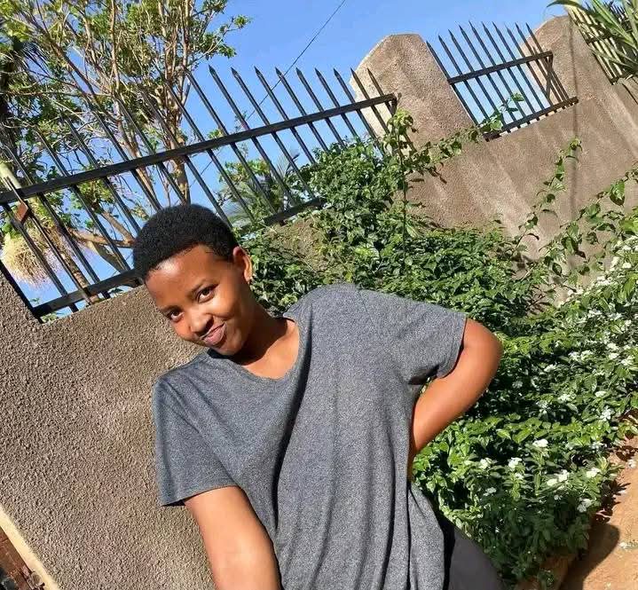 This Rich Sugar Momma In California Sent You a Private Message