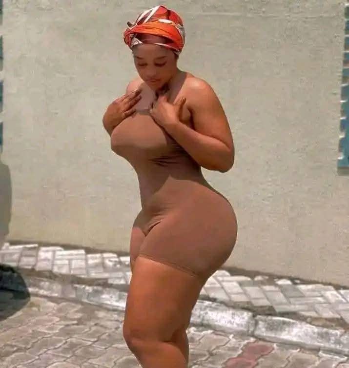 Sugar Mommy Zhavia Has Sent You A Private Message