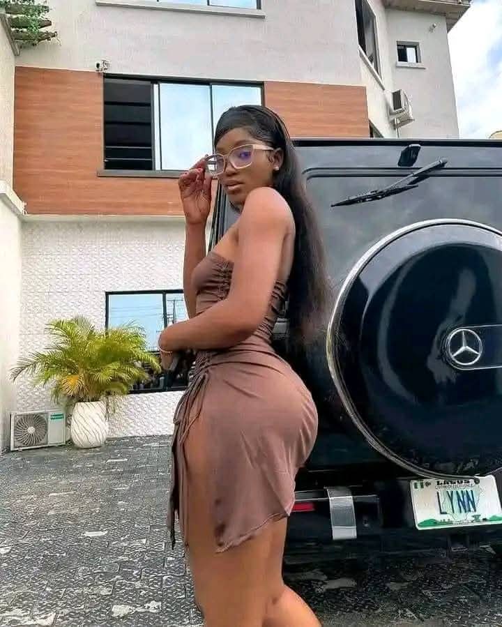 WhatsApp Dating: Meet This Millionaire Sugar Mummy Online