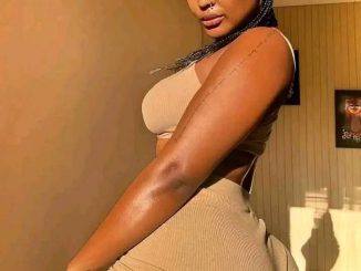 Rich South Africa Sugar Mummies With Phone Numbers - Pick Yours!