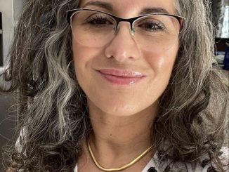 This Rich Sugar Mummy In California Sent You a Private Message – CLICK HERE TO READ & REPLY